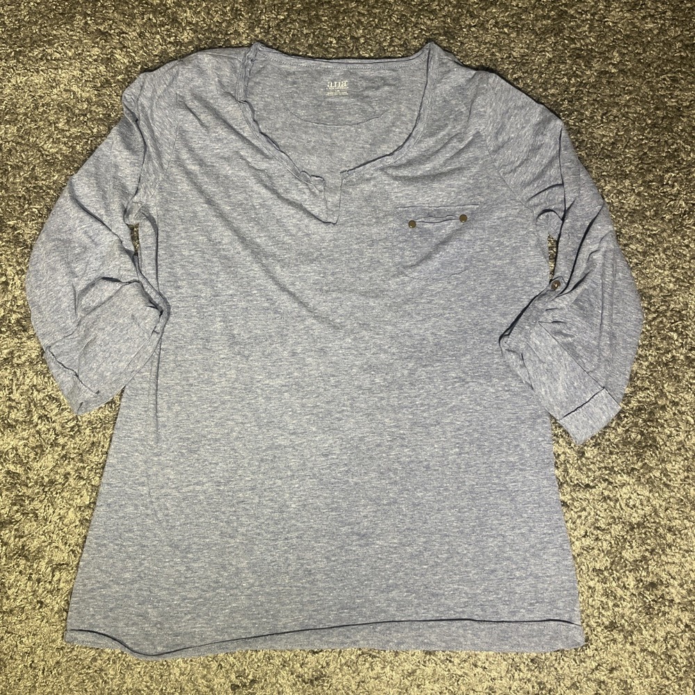 Ana Heather Blue 3/4 Sleeve Rolled Tab Cut V Crew neck The Shirt Large
